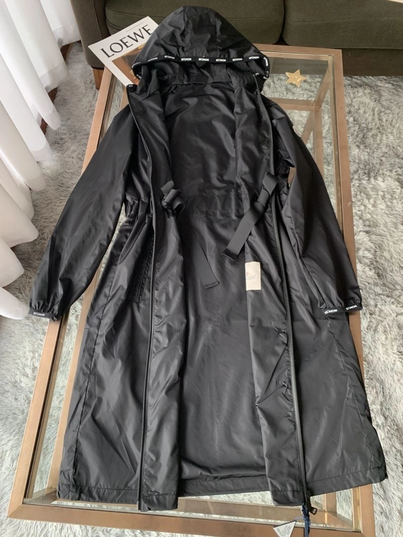 Moncler Outwear Bold 143344