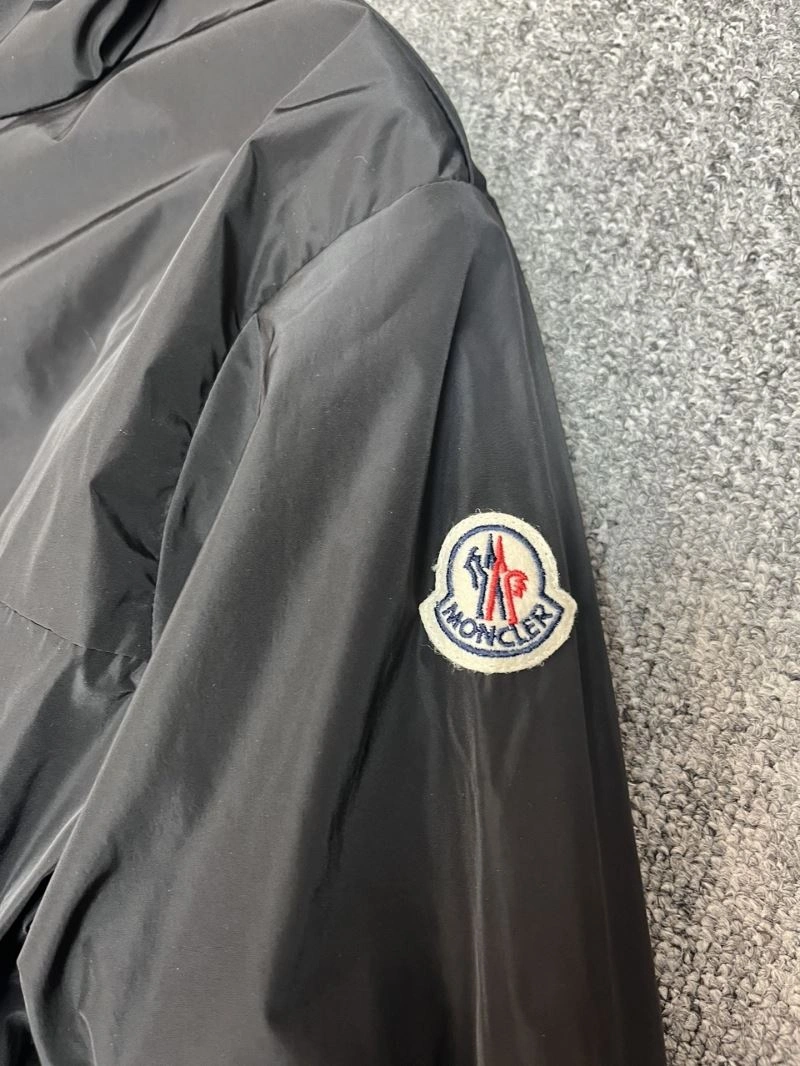 Moncler Outwear Efficient 143341