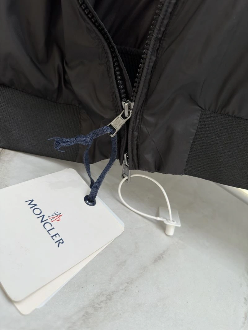 UrbanStyle Moncler Outwear 143336