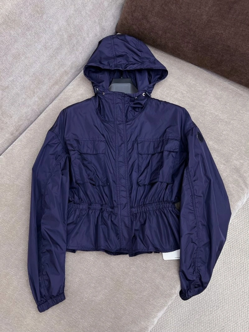 Moncler Outwear Refined 139702