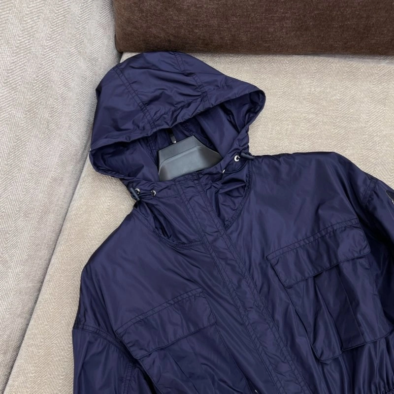 Moncler Outwear Refined 139702