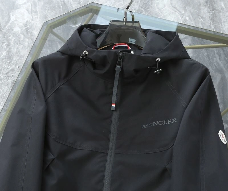 Moncler Outwear Unisex 142543