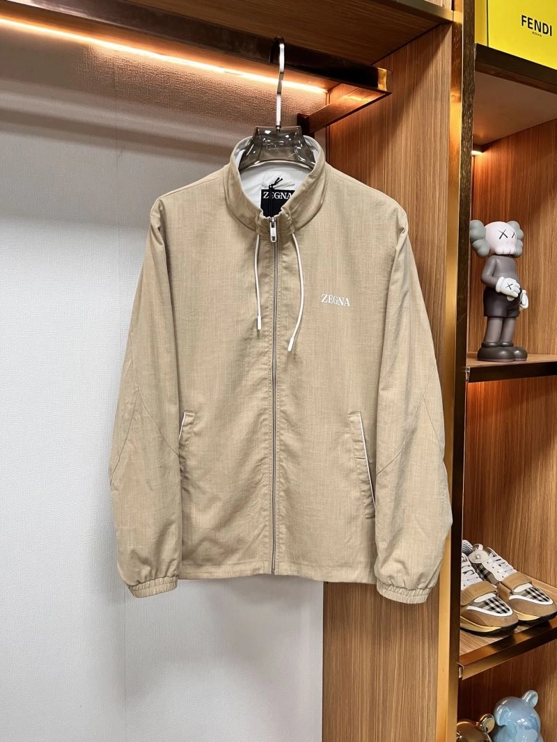 Moncler Outwear Contemporary 142545