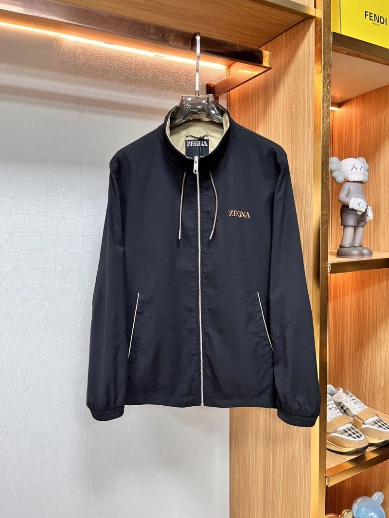 Moncler Outwear Contemporary 142545
