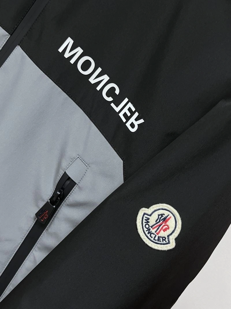 Moncler Outwear FreshLook 142531