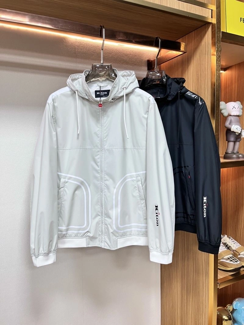 Moncler Outwear Classic 142541