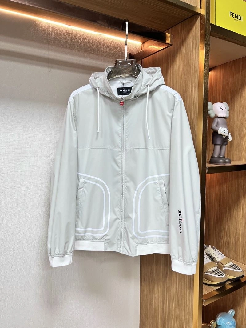 Moncler Outwear Classic 142541