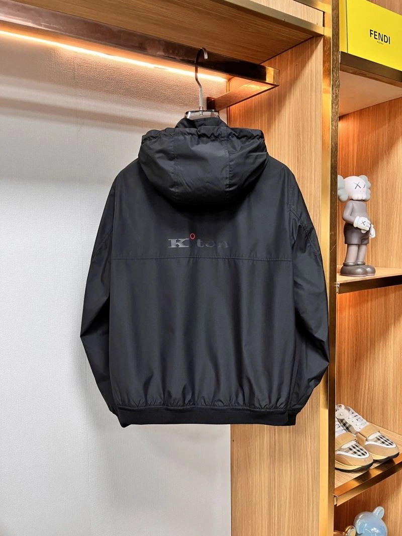 Moncler Outwear Classic 142541