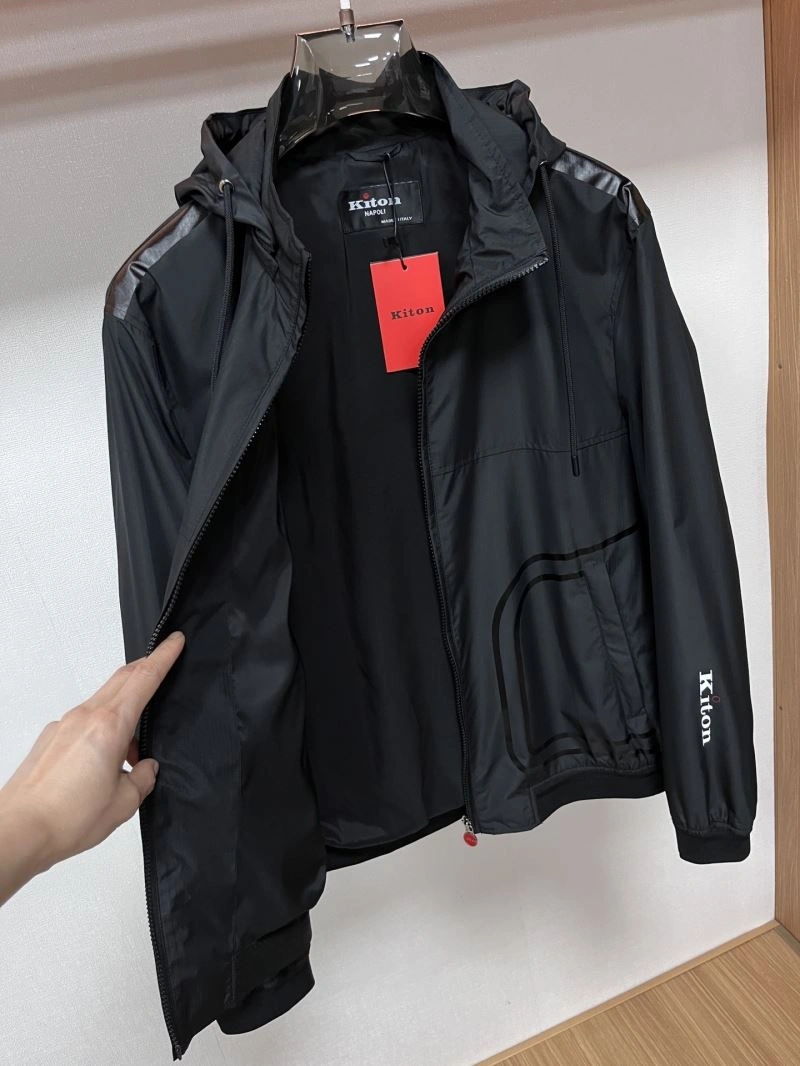 Moncler Outwear Classic 142541