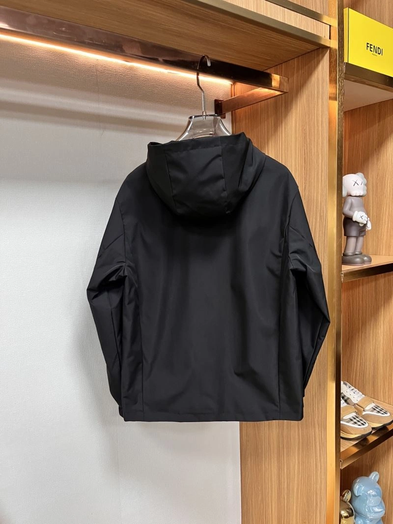Flexible Moncler Outwear 142528