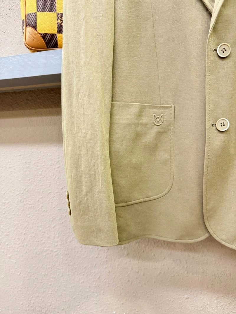 Upgraded Moncler Outwear 142529