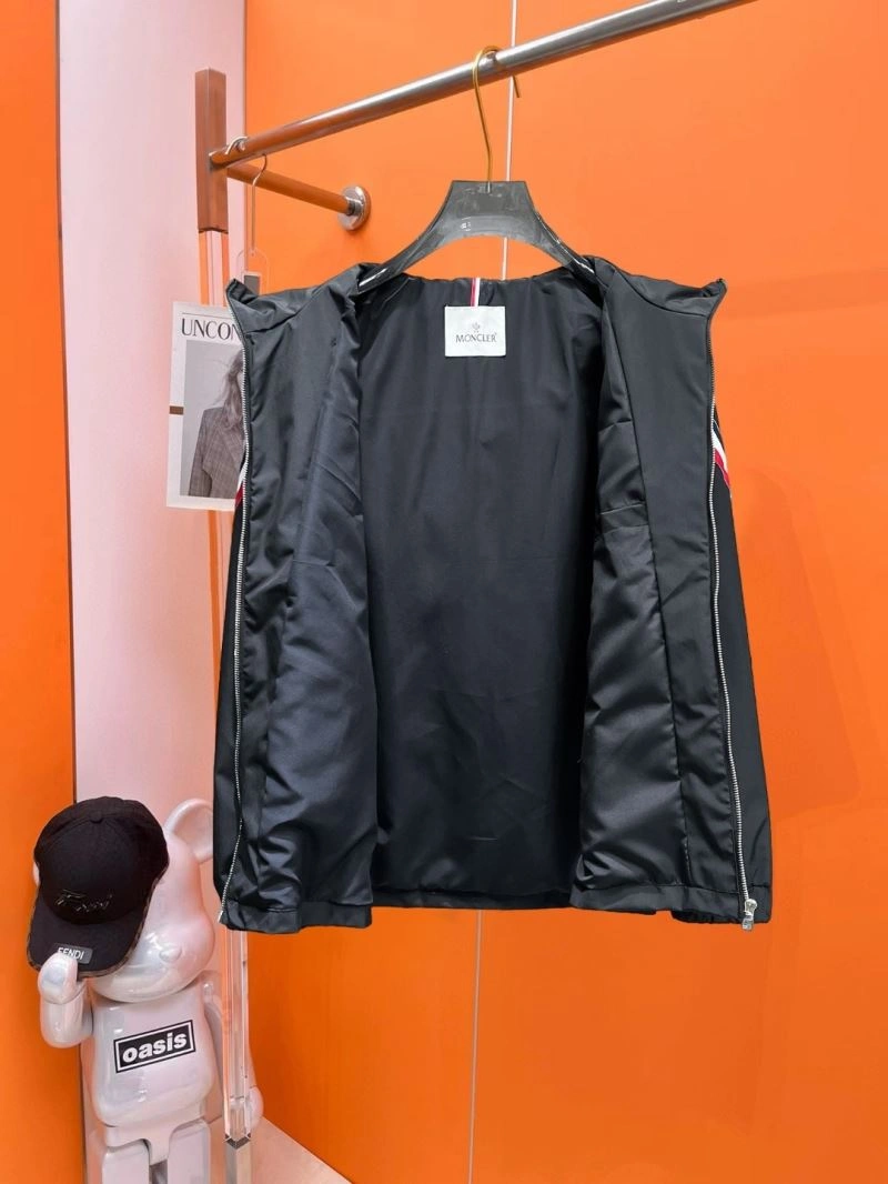 Moncler Outwear UrbanChic 142533
