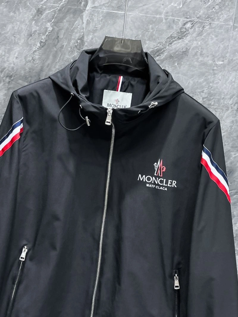 Moncler Outwear UrbanChic 142533