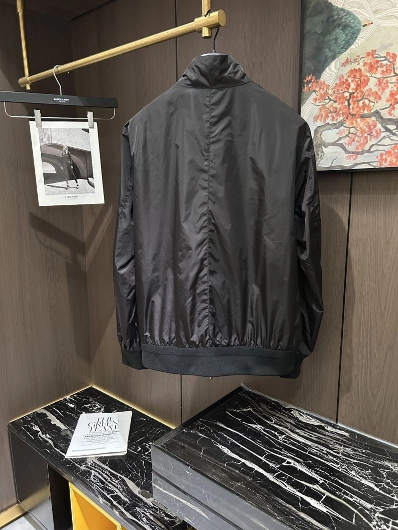 FreshLook Moncler Outwear 142537