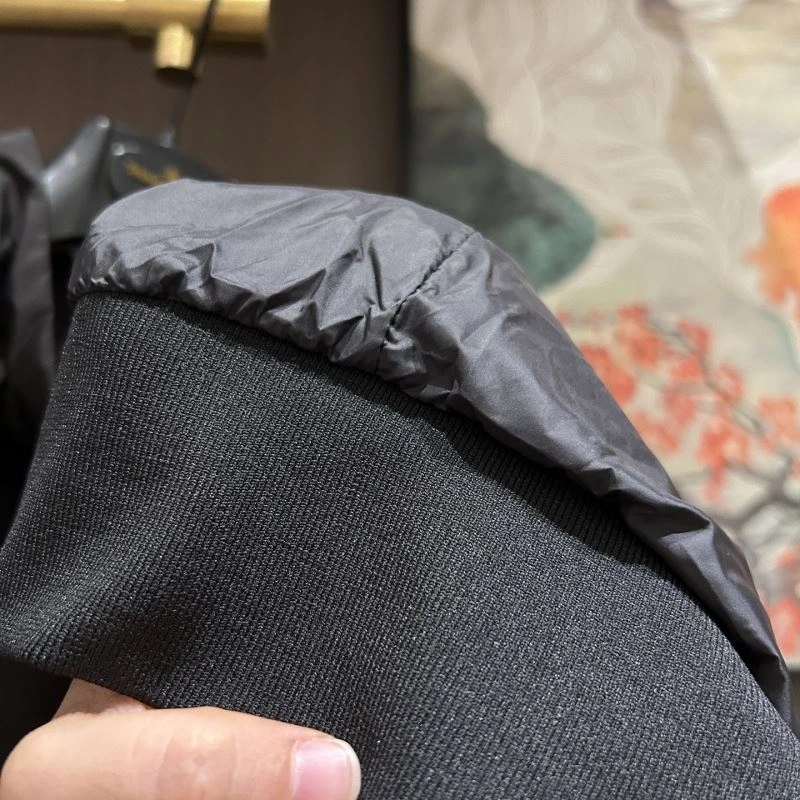 FreshLook Moncler Outwear 142537