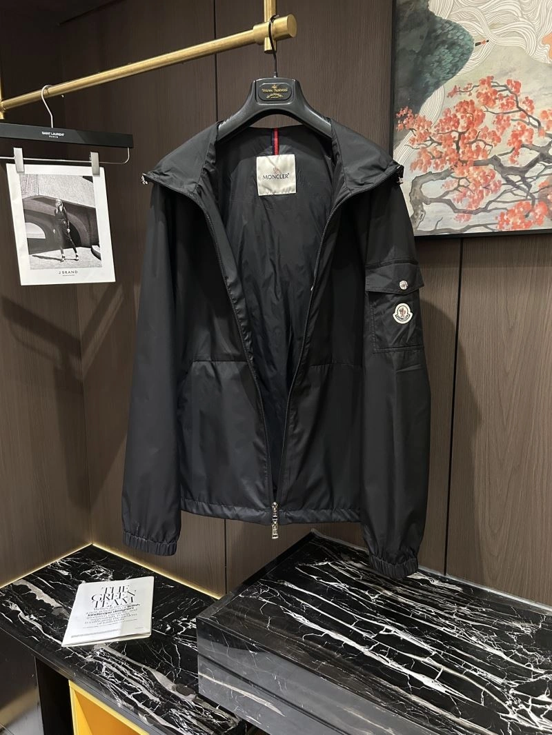 Moncler Outwear Soft 142525