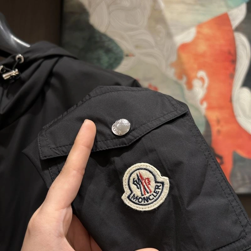 Moncler Outwear Soft 142525