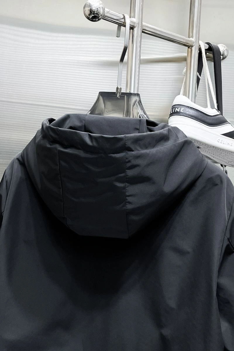 Comfortable Moncler Outwear 142540