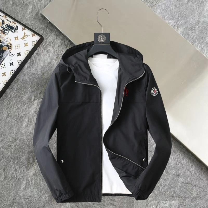 Moncler Outwear Upgraded 142524
