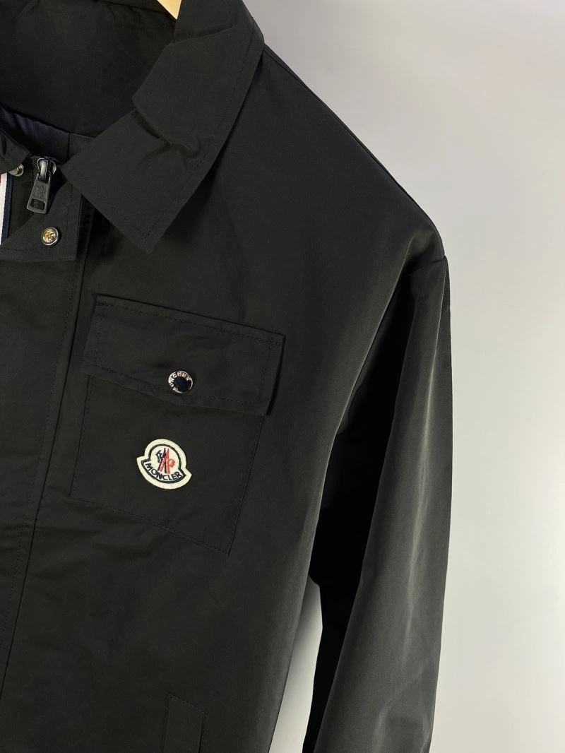 Functional Moncler Outwear 142521