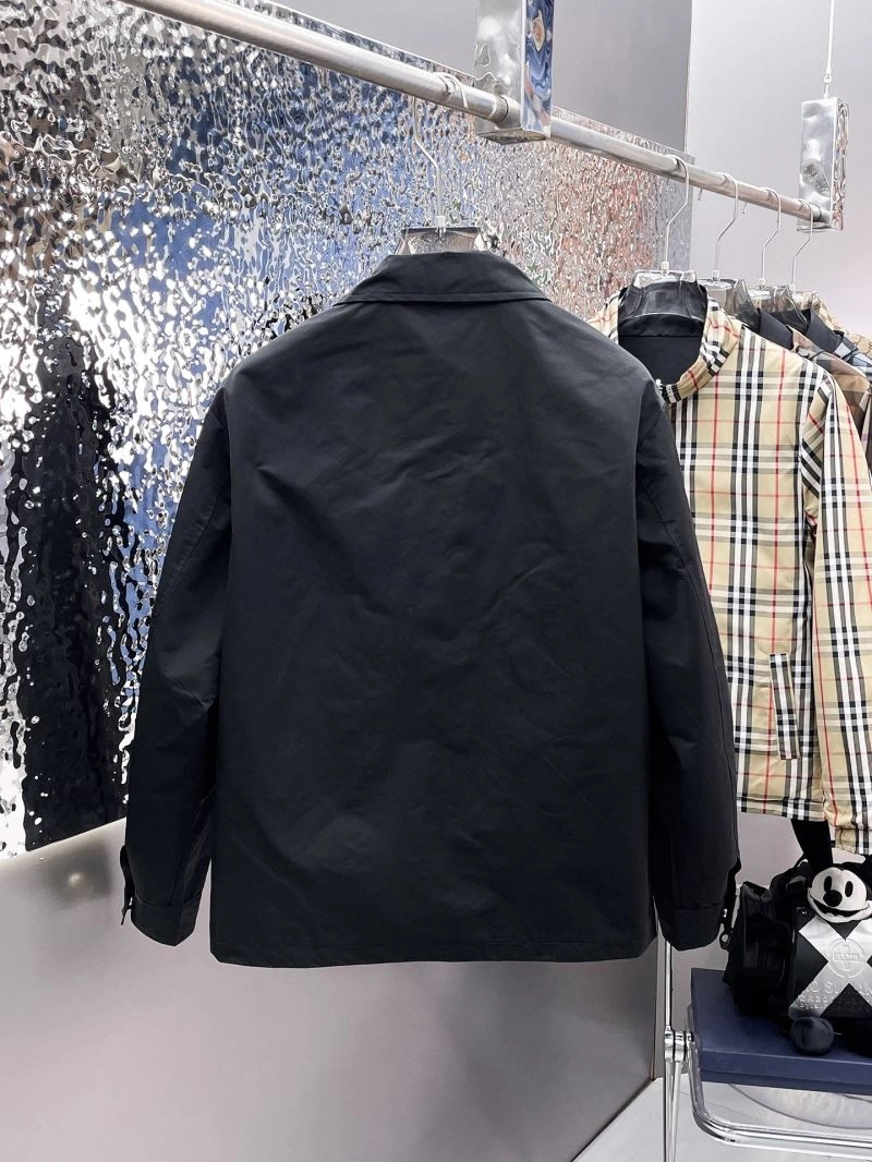 Unique Moncler Outwear 142520