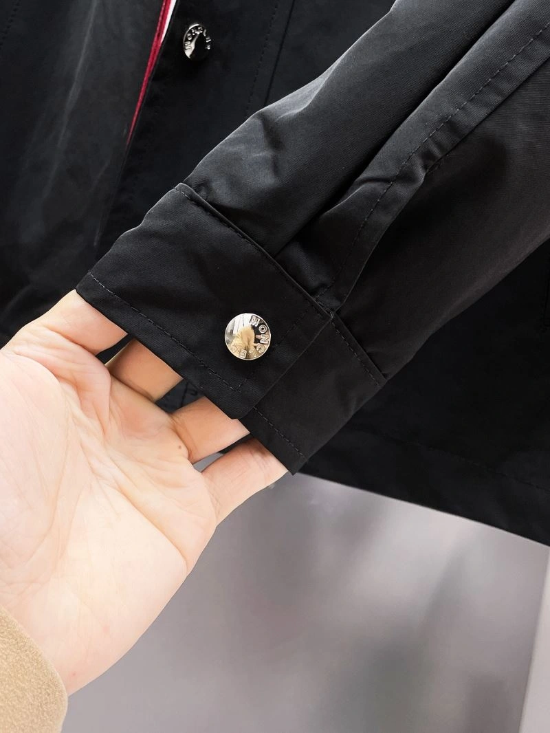 Unique Moncler Outwear 142520