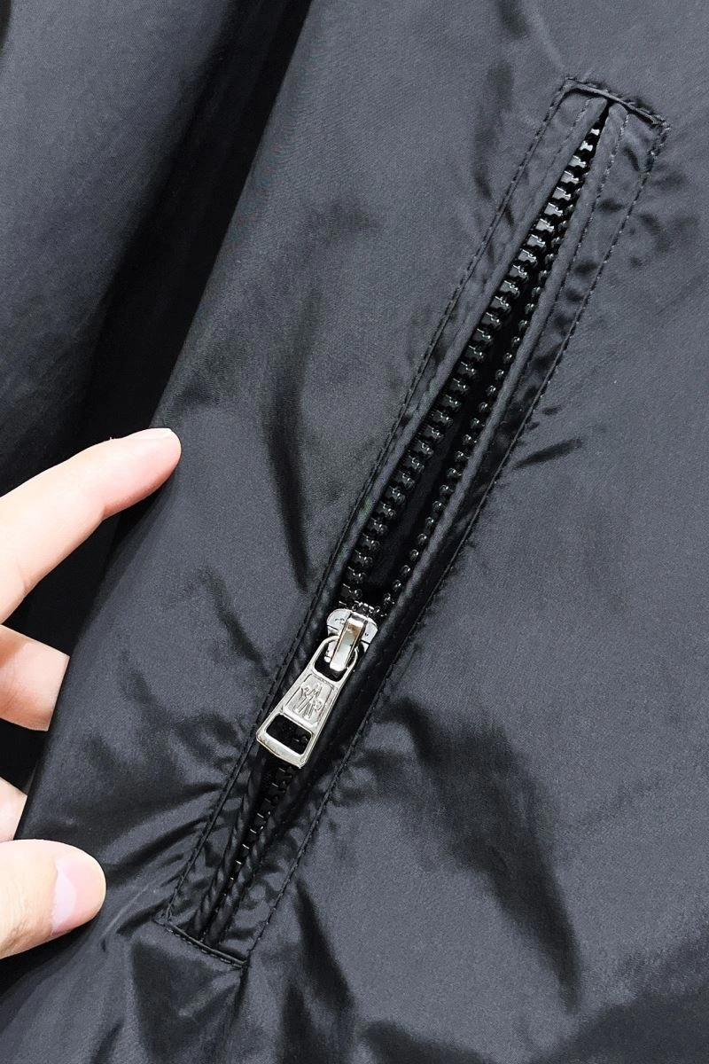 Sophisticated Moncler Outwear 142517