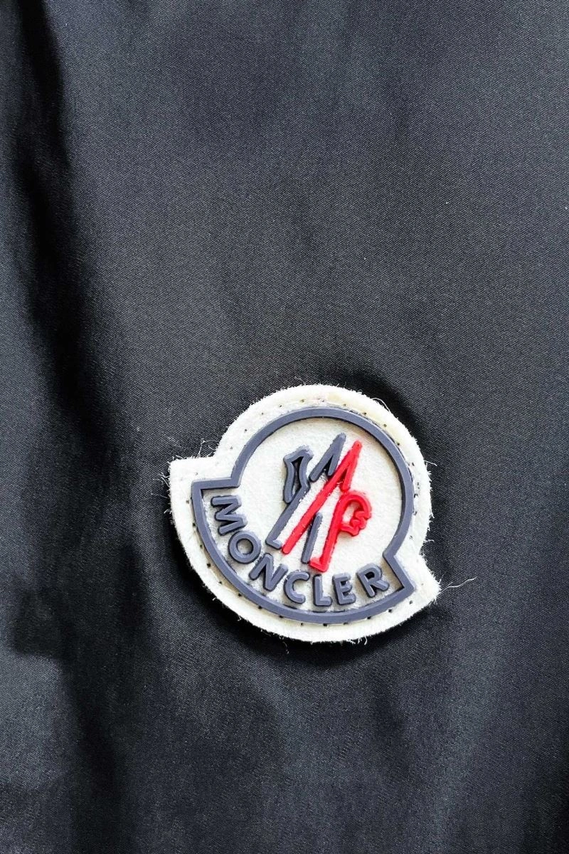 Sophisticated Moncler Outwear 142517