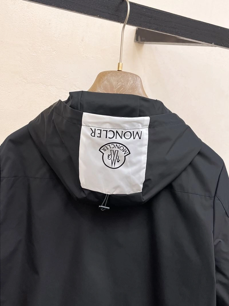 Moncler Outwear NewStyle 142518
