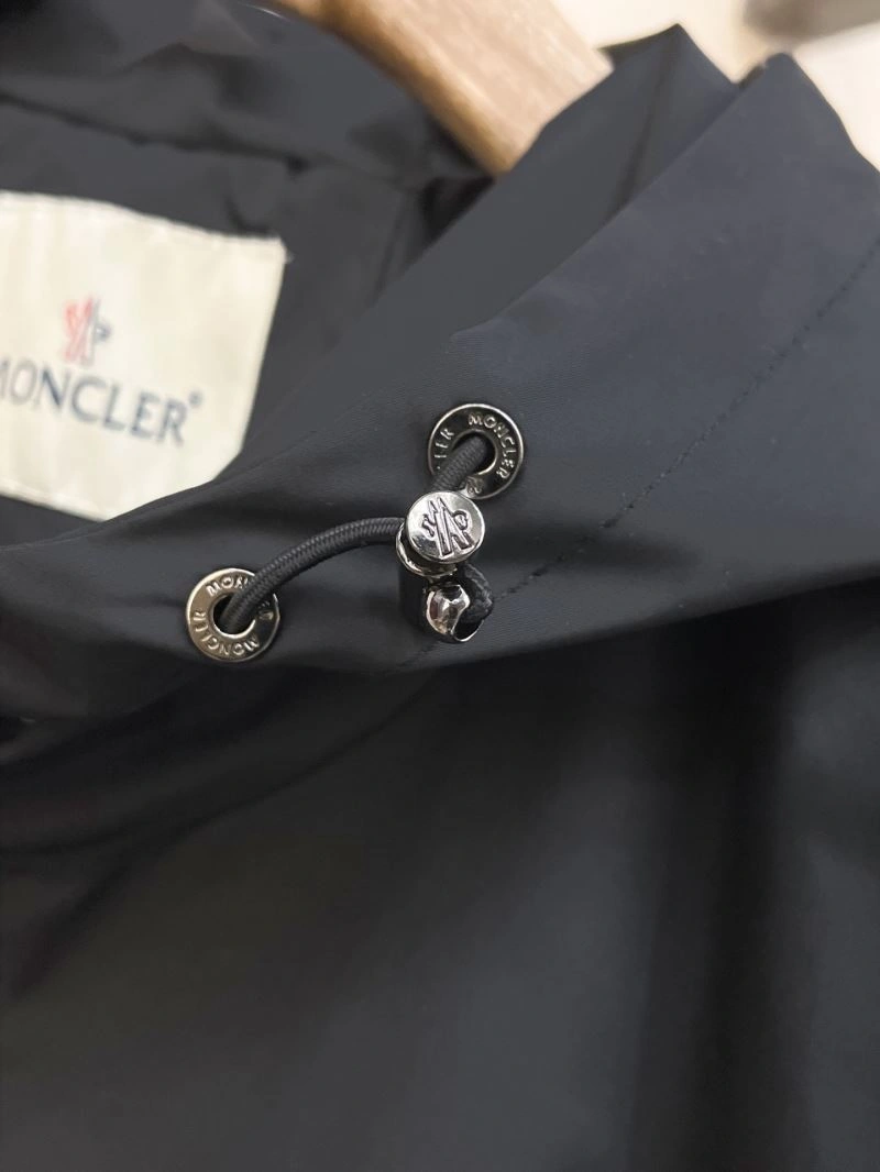 Moncler Outwear MultiPurpose 142516