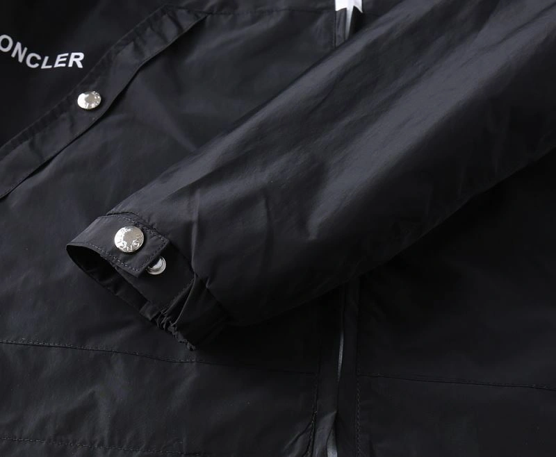 Moncler Outwear MultiPurpose 142510