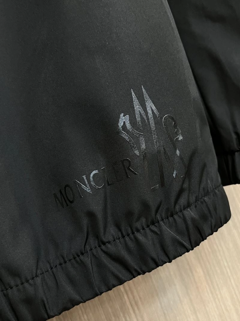 GoAnywhere Moncler Outwear 142509