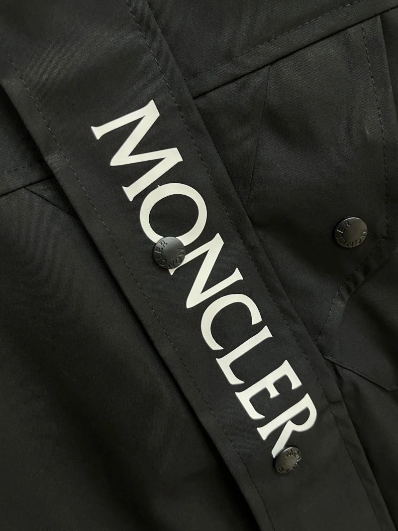 Moncler Outwear Breathable 142508