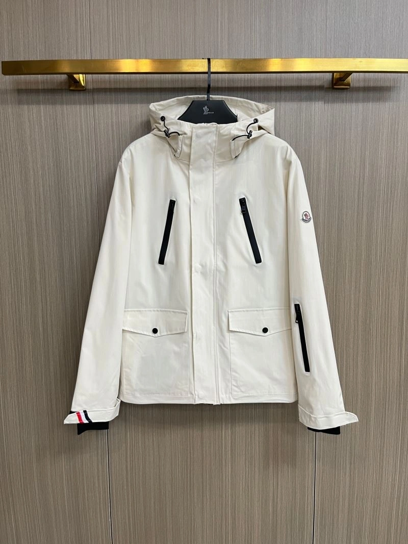Moncler Outwear WrinkleFree 142505