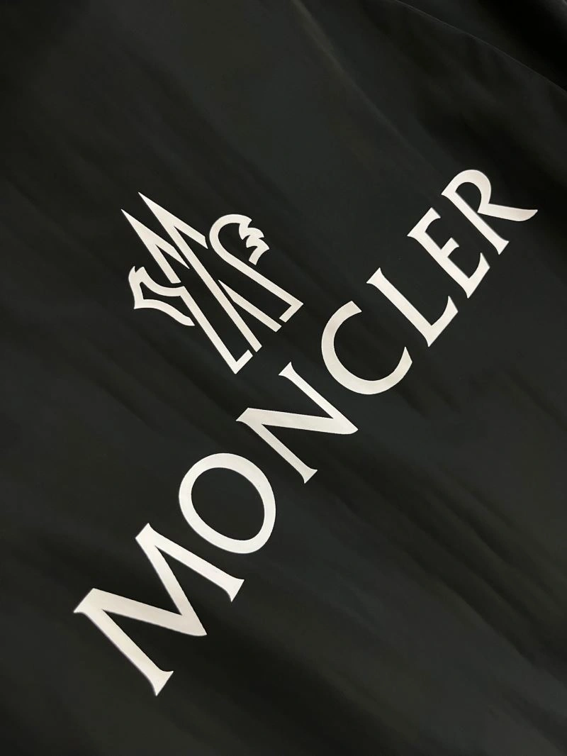 Moncler Outwear Colorful 142498