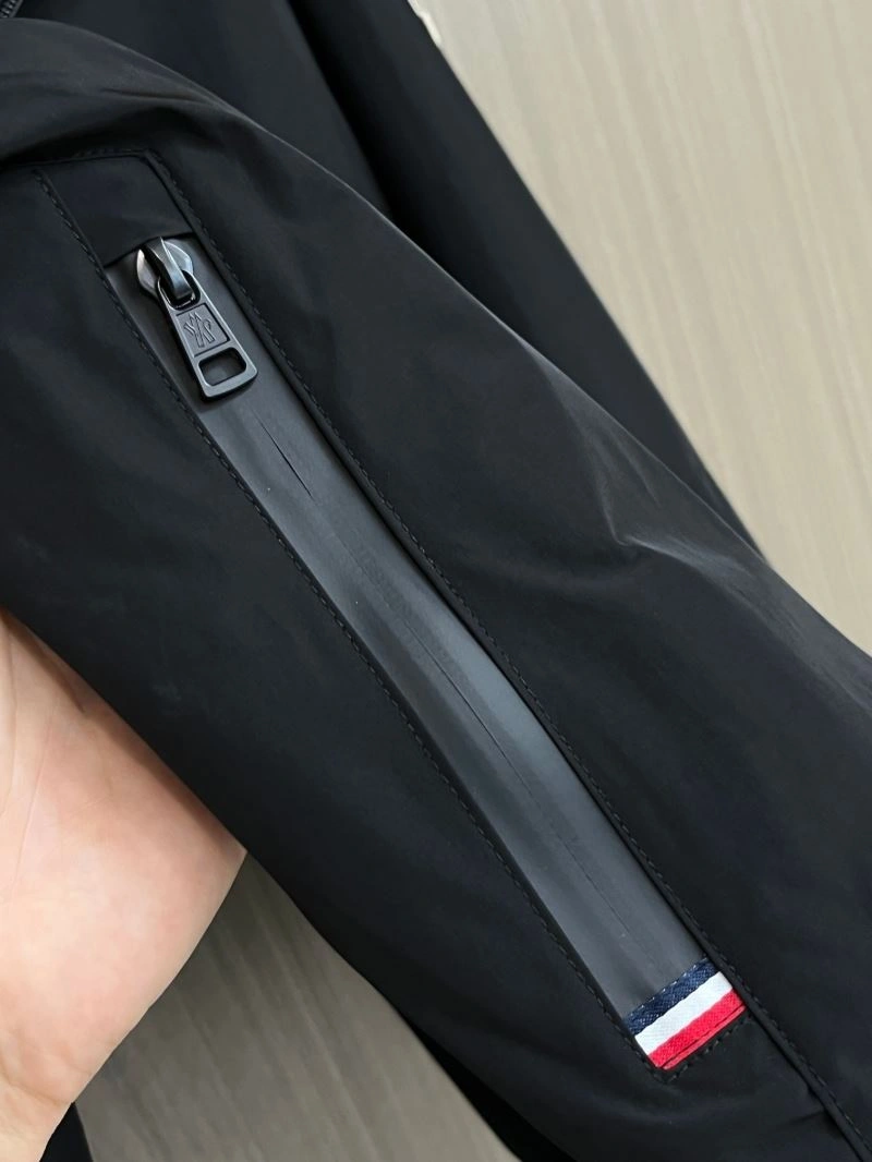 MultiPurpose Moncler Outwear 142494