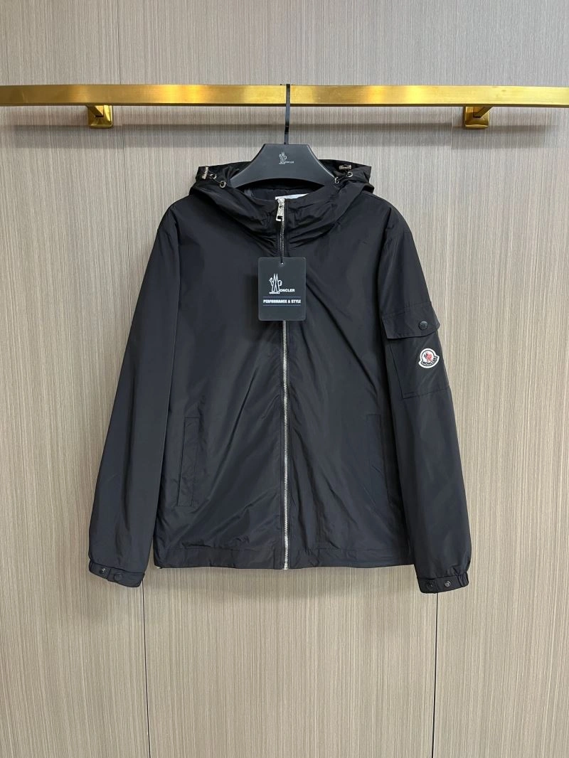 Moncler Outwear Timeless 142507