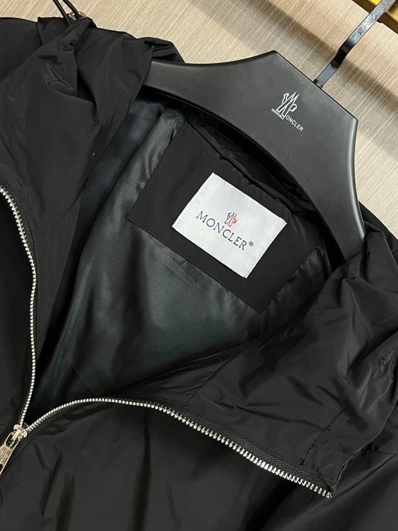 Moncler Outwear Timeless 142507