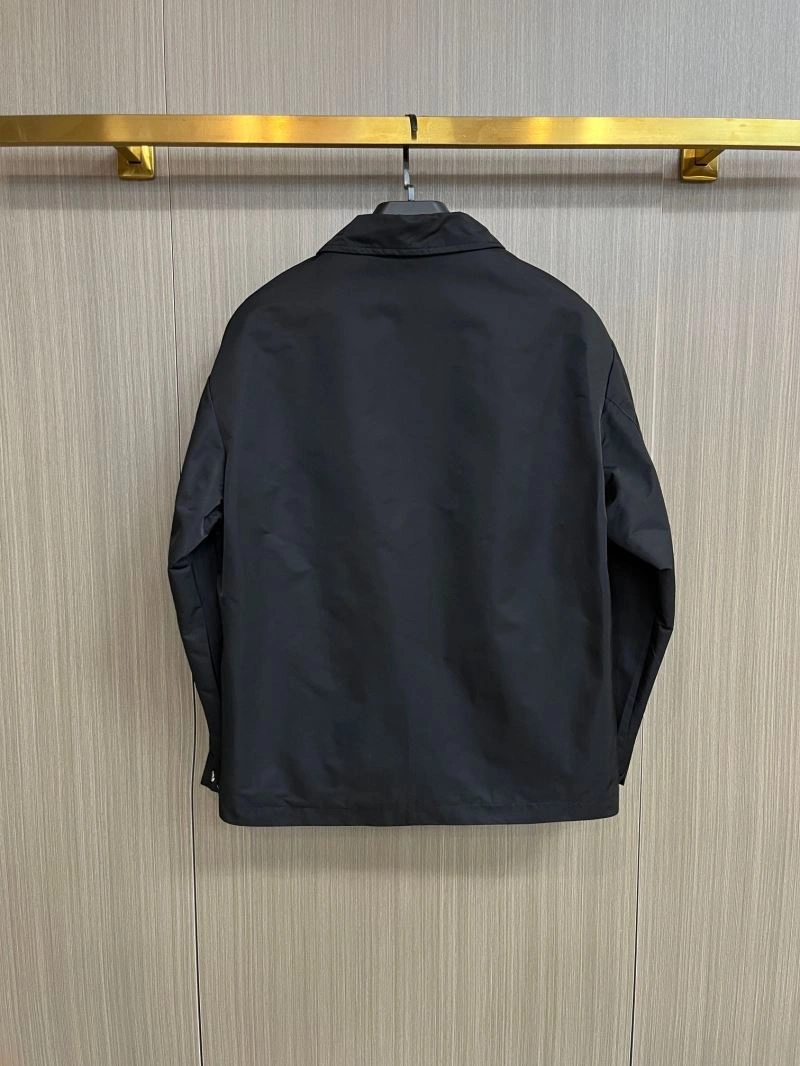Moncler Outwear Lightweight 142495