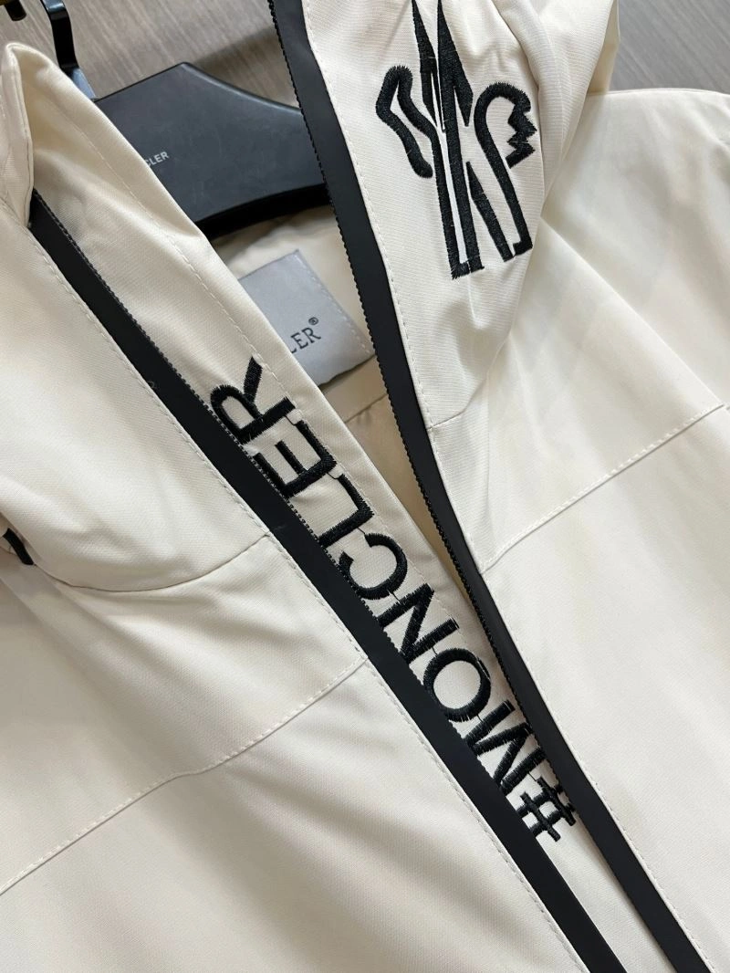 Fashionable Moncler Outwear 142486