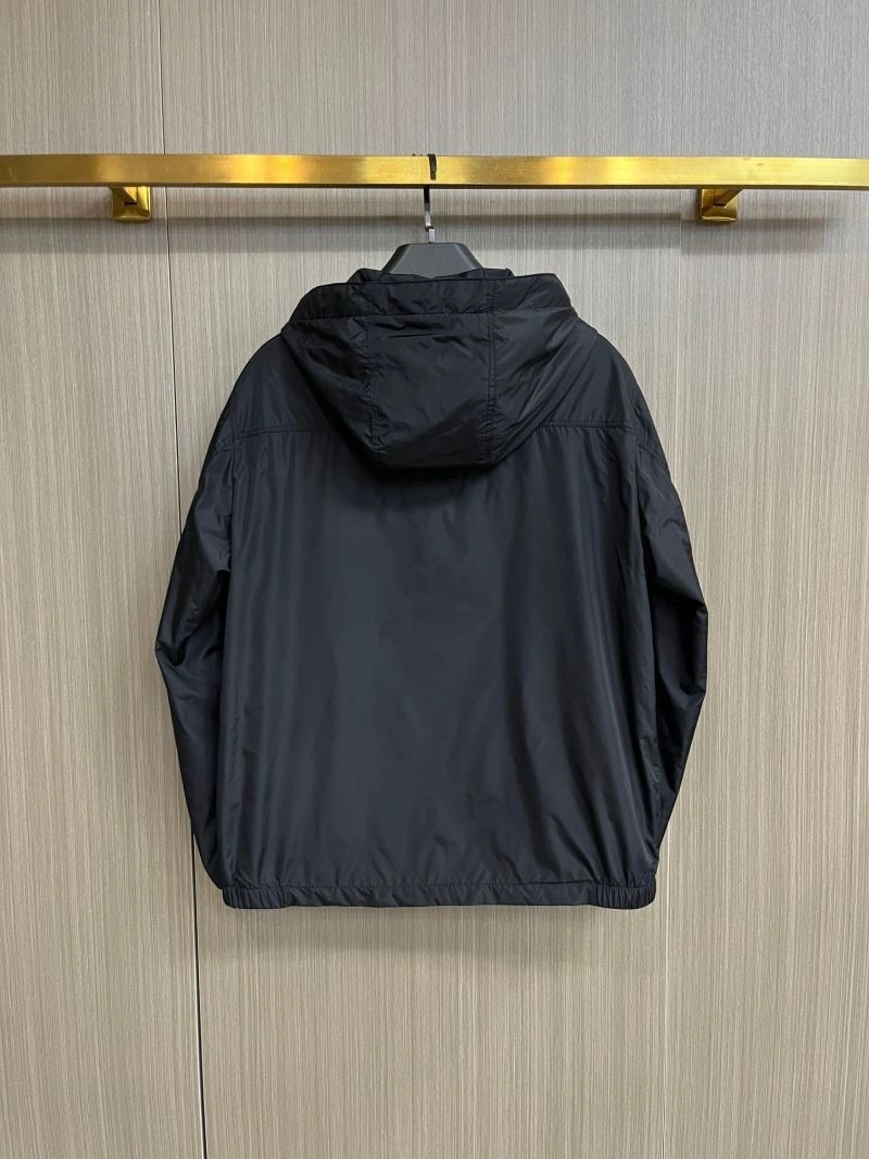 SmoothTexture Moncler Outwear 142487