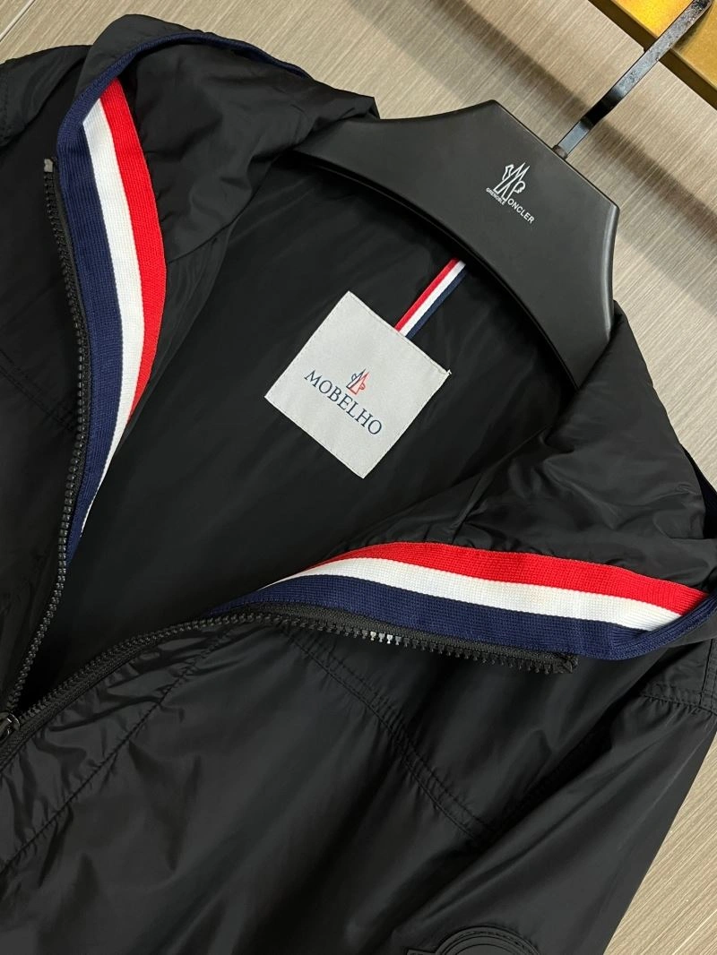 SmoothTexture Moncler Outwear 142487