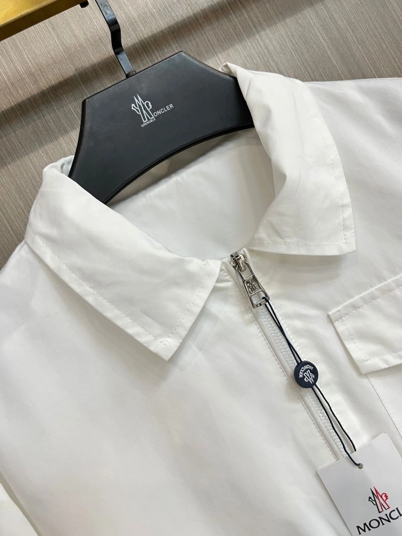 Moncler Outwear Flexible 142489