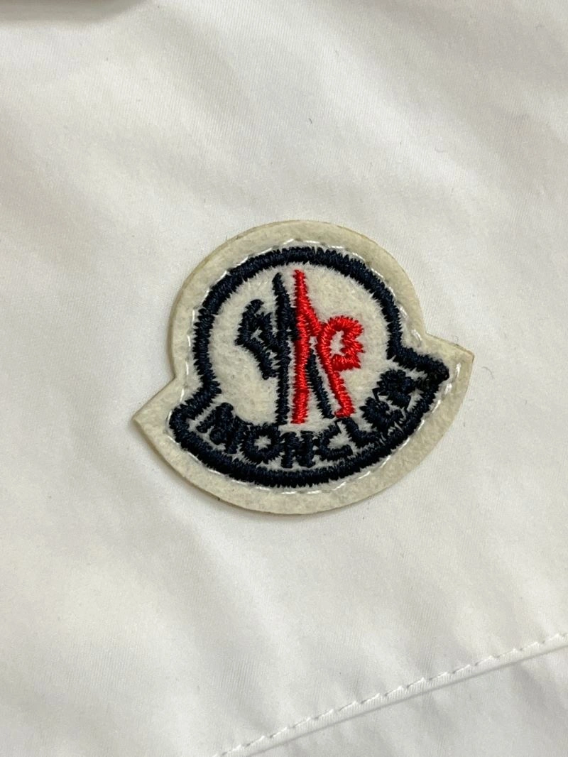 Moncler Outwear Flexible 142489