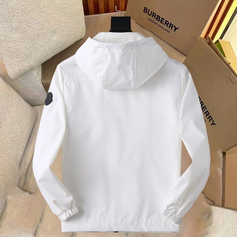 SmoothTexture Moncler Outwear 142482