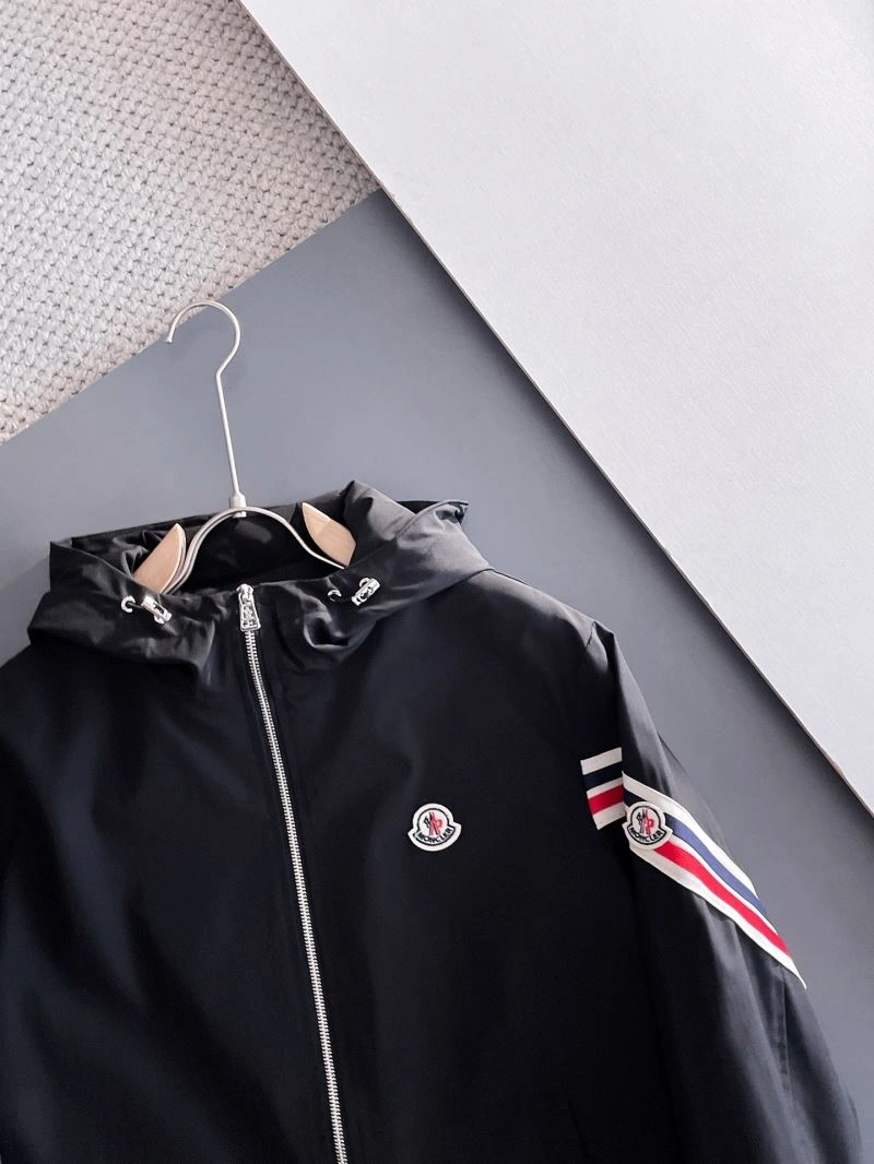 Moncler Outwear Unique 142492