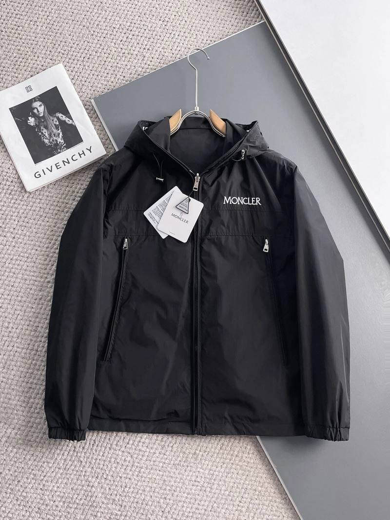 Moncler Outwear Modern 142474