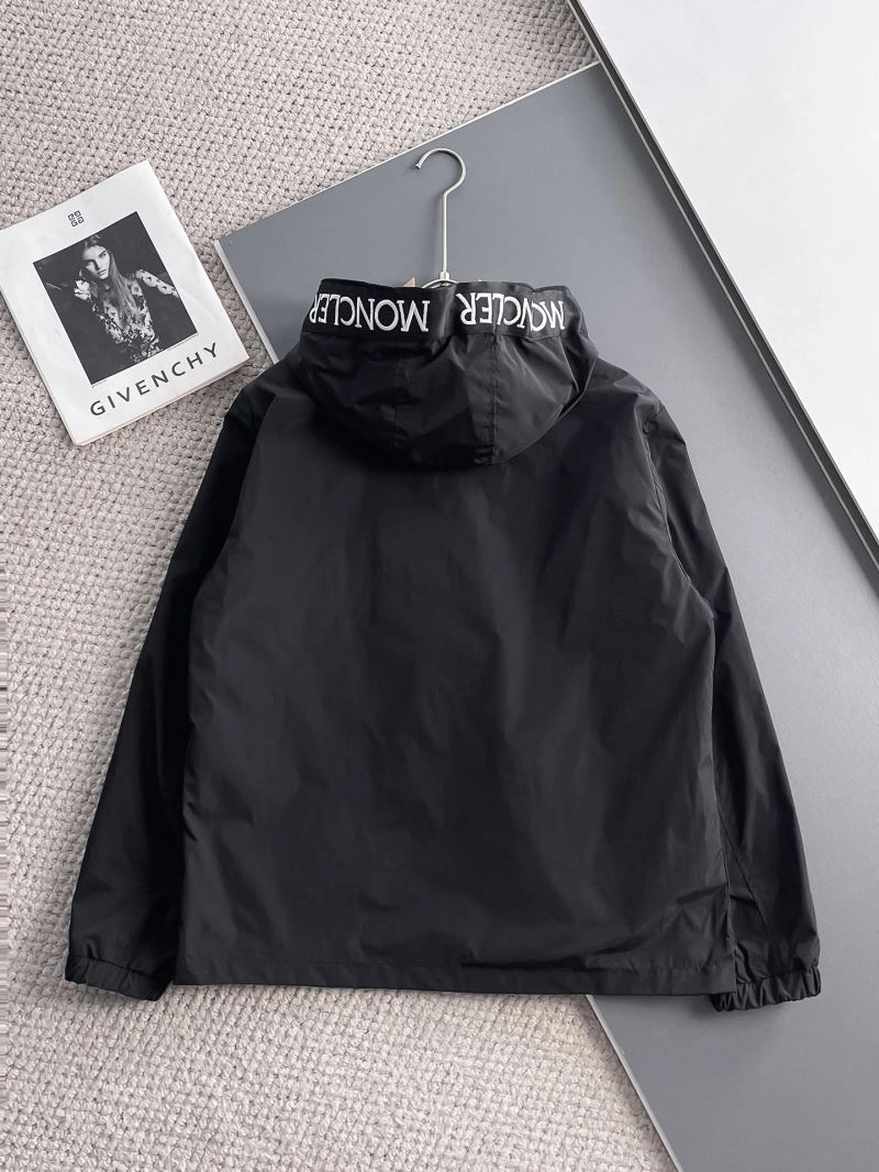 Moncler Outwear Modern 142474
