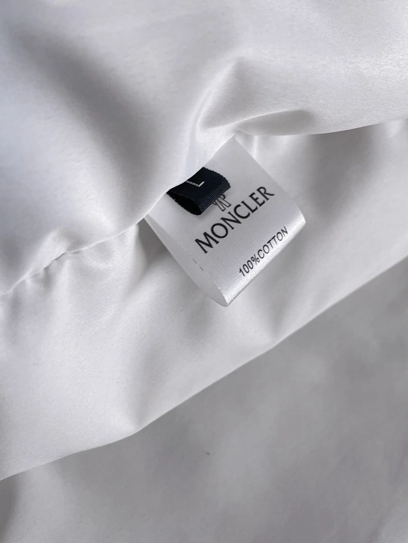 HighQuality Moncler Outwear 142473