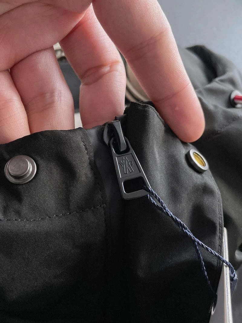 Moncler Outwear TravelReady 142472